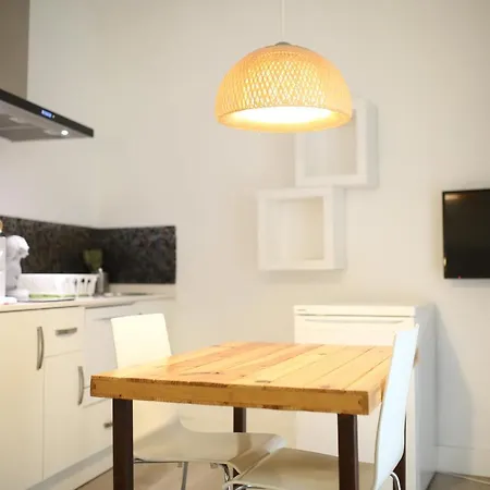 Coles Apartasuites Appartement