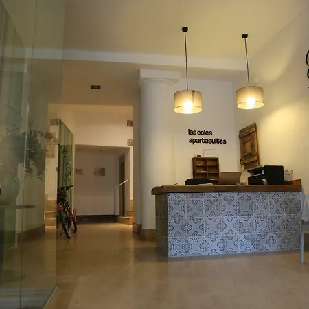 Apartamento Coles Apartasuites *