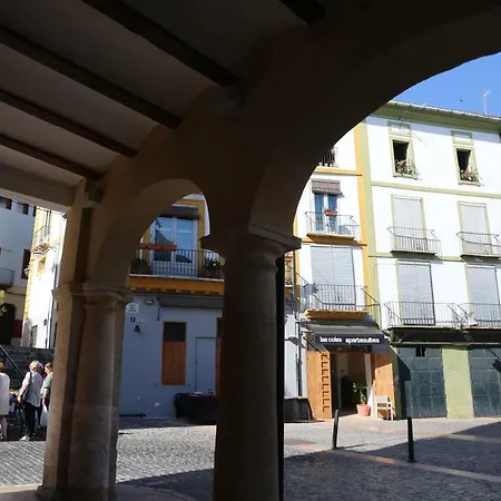 Coles Apartasuites Xàtiva (Játiva)